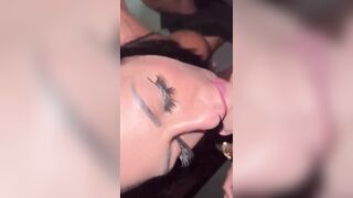 Due cazzi italiani per la puttana a pagamento