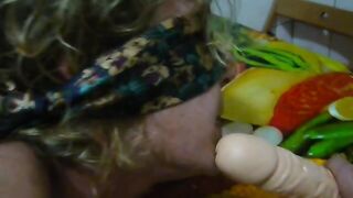 Due cazzi per la troia