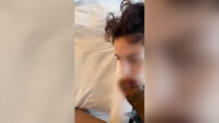 CAZZO NERO nella bocca di moglie cuckold