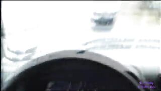 Giovane puttanella catturata in autogrill