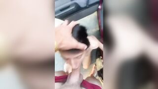 Schizzi di sborra in faccia alla mia ragazza