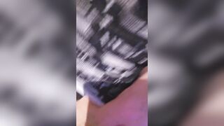 Noemi Blonde esce la fica della sua migliore amica