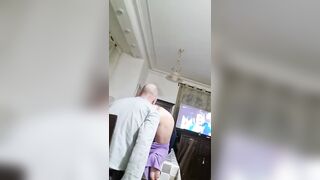 Mia moglie si fa esplorare la fessa