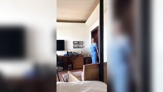 Giulia Vaneri spompina un gran bel cazzo