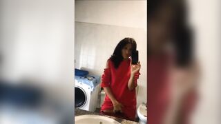 Adoro il cazzo e mi piace essere guardata