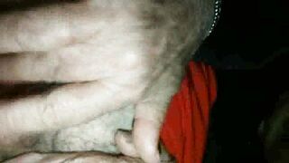 Car sex vecchia troia Napoletana  Gode e viene con le dita