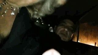 Car sex vecchia troia Napoletana  Gode e viene con le dita