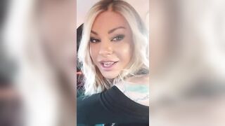 Anteprima del video: Trans italiana pronta a scopare col taxista