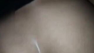 Nel culo di mia moglie il cazzone del bull