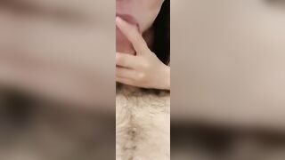 Teen figa scopata e sborrata sul culone