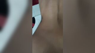 Il bull mi sfonda a pecora ed io mi filmo per mio marito