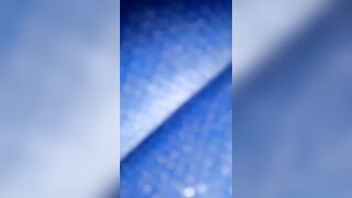 Rimorchio una tipa in discoteca mercoledì notte