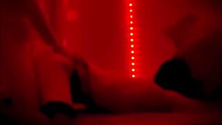 Anteprima del video: Il culo di mia moglie per un bull maiale