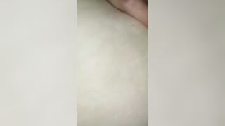 Ficcala tutta in culo la mia troia