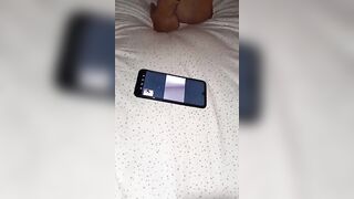 Tradimento su whatstapp con il bull