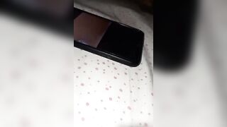 Tradimento su whatstapp con il bull