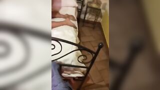 La moglie chiavata dal toro chiede la sborra del cornuto