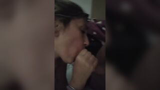 Hai voglia di succchiarlo eh TROIA ?