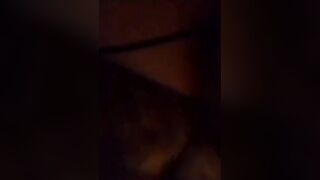 MIRKO GUARDA COME SI FA SCOPARE LA TUA TROIA !