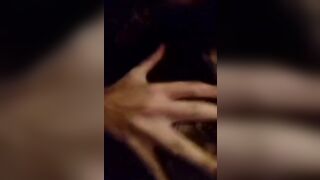 MIRKO GUARDA COME SI FA SCOPARE LA TUA TROIA !