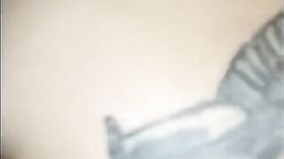 Moglie trombata in auto dal porco mentre il marito li filma