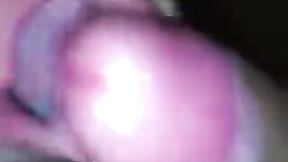 La mia troia pompinara glielo succhia