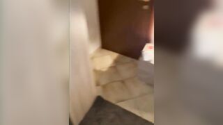 Marito travestito e gay filma sua moglie col il nero