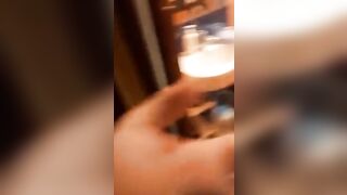 Moglie italiana cuckold lo prende sino alle tonsille