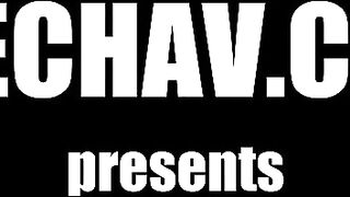 il puttaniere cattura una puttanona snella e matura