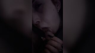 Schiava succhia cazzo