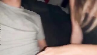 Incesto tra fratelli in auto