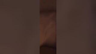 Sesso amatoriale in hotel per coppietta italiana