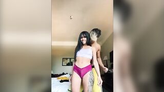 Emy Buono hot Pupa e Secchione 2022