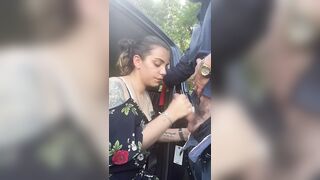 Pompino in macchina al mio Papino