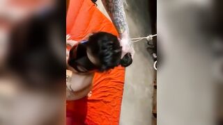 Fidanzata italiana pompinara succhia e riceve schizzi di sperma