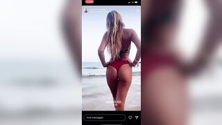 Manuelina video hot in spiaggia e magnifico culo