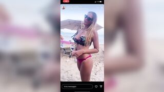 Manuelina video hot in spiaggia e magnifico culo