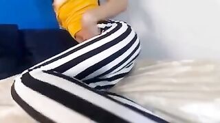 Teen italiana hot lo prende alla pecorina