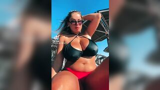 Giulia Giordano ragazza di Tiktok dalle tette enormi