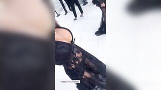 Guendalina Tavassi indossa un abito molto sexy