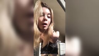 Nives Tiktok davvero molto sexy