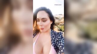 Le tette enormi di Paola Saulino