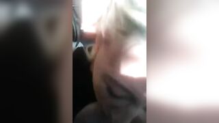 Al parco pubblico imboscati deitro un cespuglio