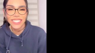 BELLISSIMA TRANS. GUARDA LA RACCOLTA VIDEO DI QUESTA FIGA PAZZESCA!