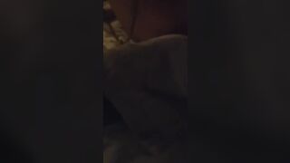 Lunga leccata di figa della mia puttana