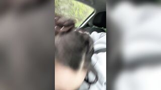 Fidanzata spompa in auto