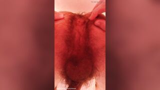 dita nel buco del culo dal basso