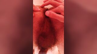 dita nel buco del culo dal basso