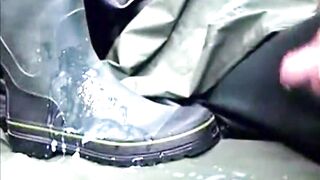 LATTE DI COGLIONI APPENA MUNTO