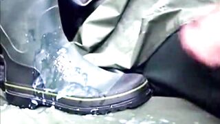 LATTE DI COGLIONI APPENA MUNTO